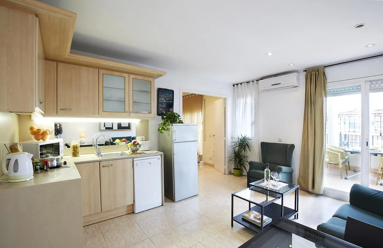 Ainb Diagonal Francesc Macia Apartments Barcelona