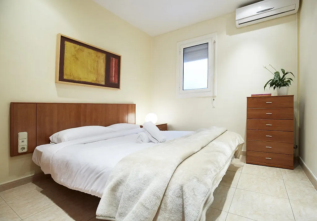Ainb Diagonal Francesc Macia Apartments Barcelona 0*,