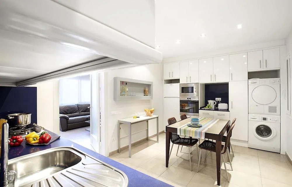 Ainb Diagonal Francesc Macia Apartments Barcelona
